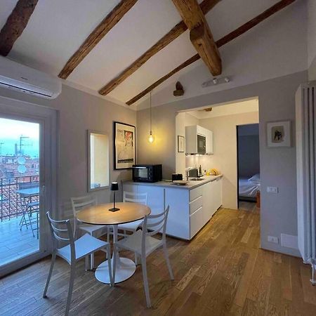 Romantic Attic Room With Panoramic View Bologna Exteriör bild