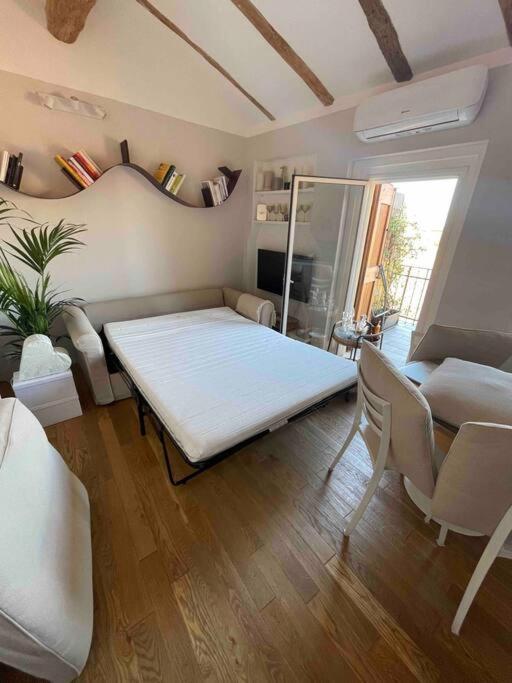 Romantic Attic Room With Panoramic View Bologna Exteriör bild